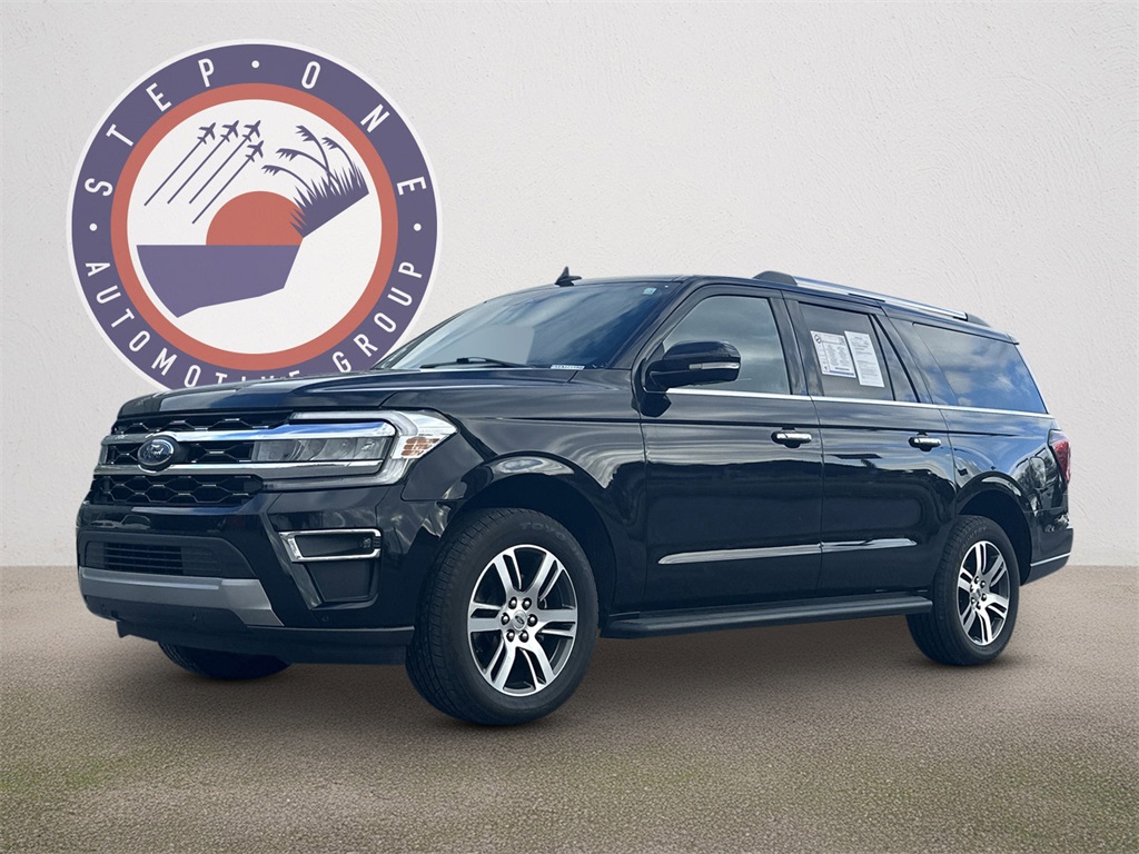 2024 Ford Expedition Limited's photo