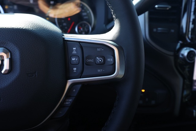 New 2026 Granite Crystal Metallic Clear-Coat Exterior Paint RAM Tradesman image 26