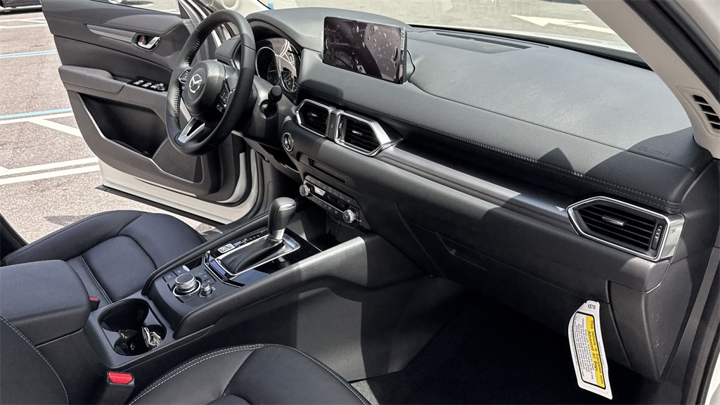 2025 Mazda CX-5 2.5 S Preferred photo 31