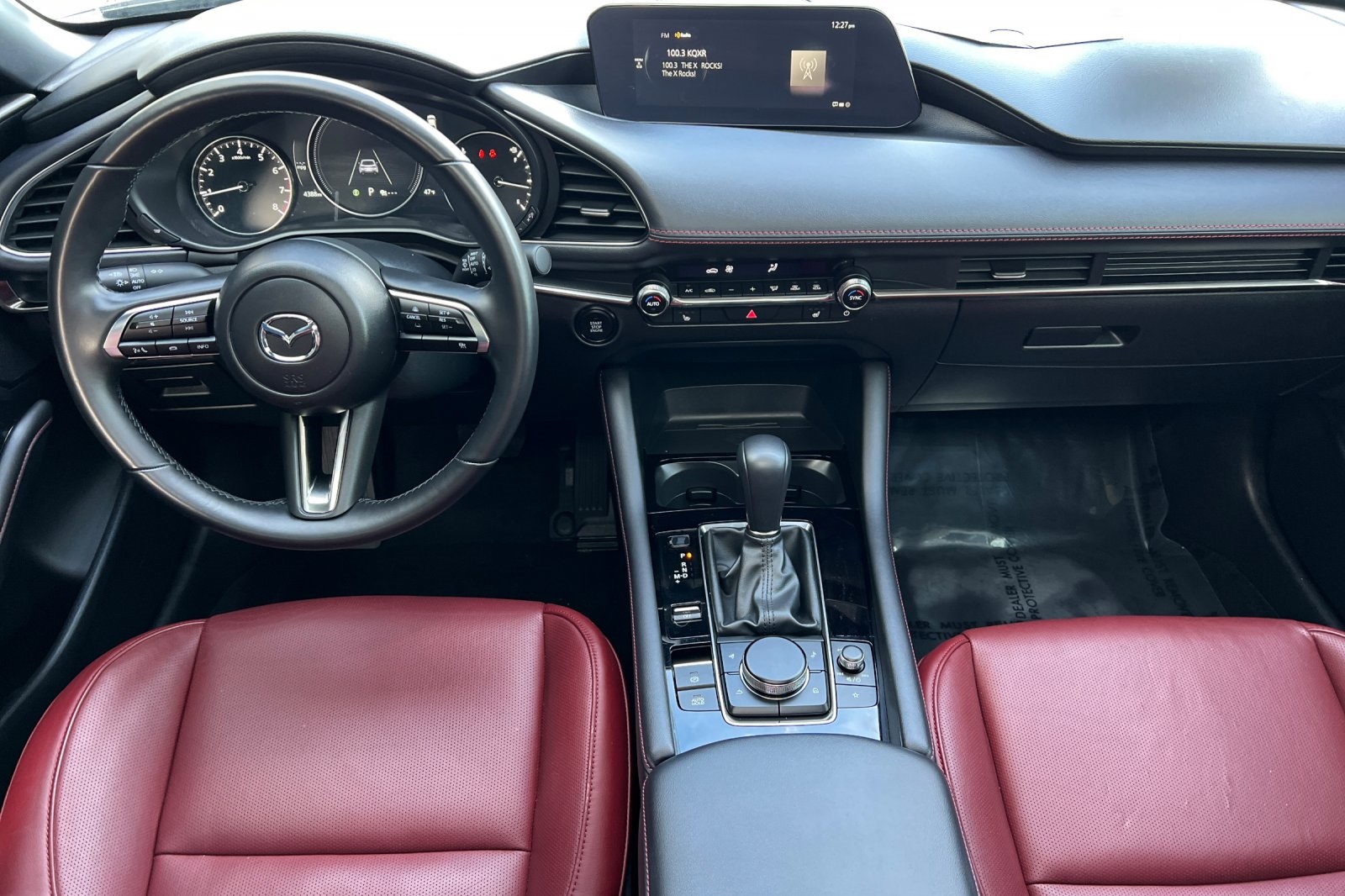 2024 Mazda Mazda3 2.5 s Carbon photo 14