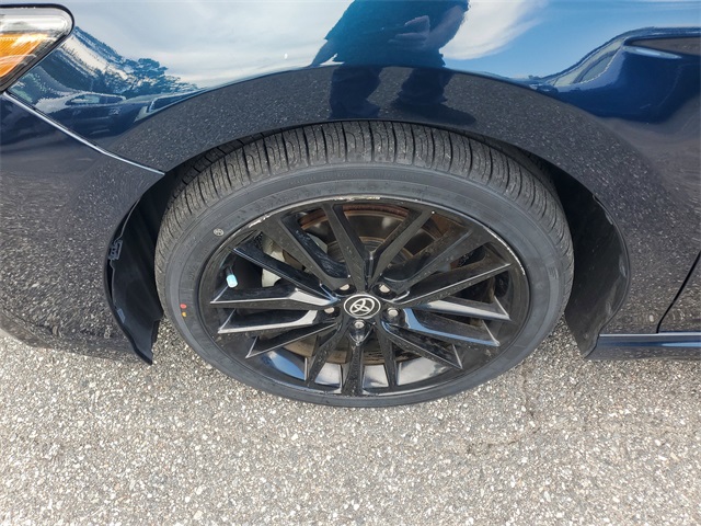 2021 Toyota Camry XSE photo 5