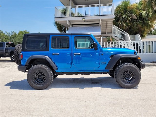 2025 Jeep Wrangler Sport S photo 4