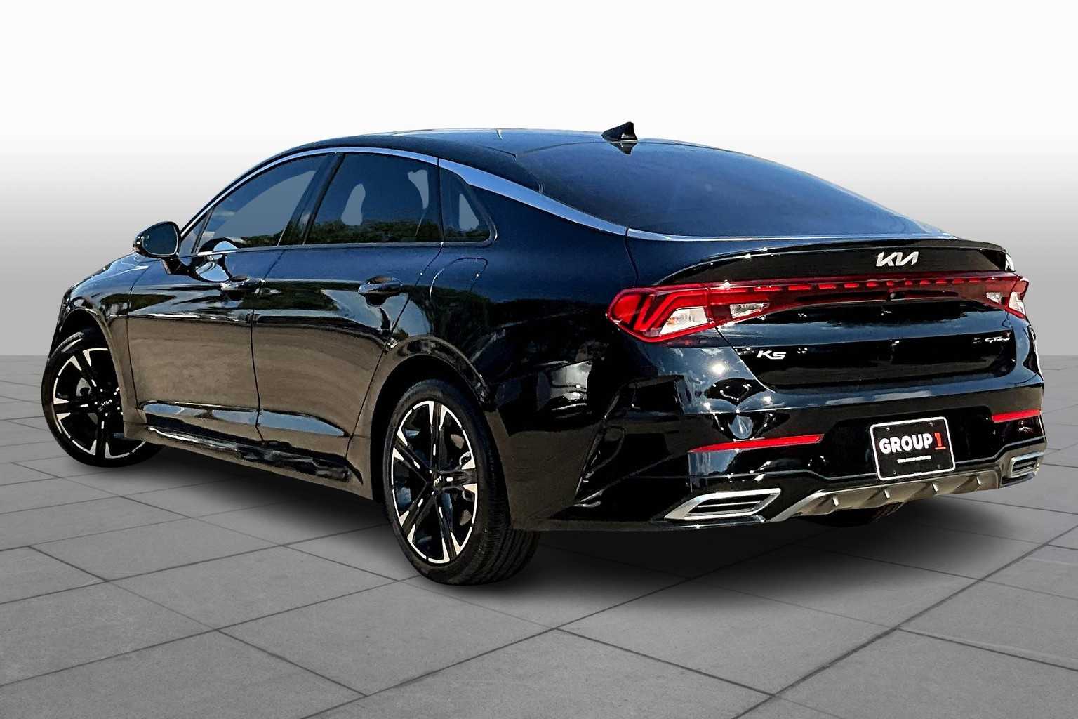 2022 Kia K5 GT-Line photo 10