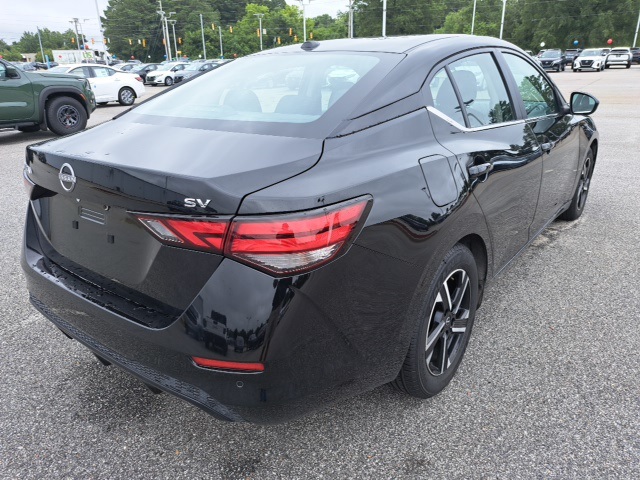 2024 Nissan Sentra SV photo 9