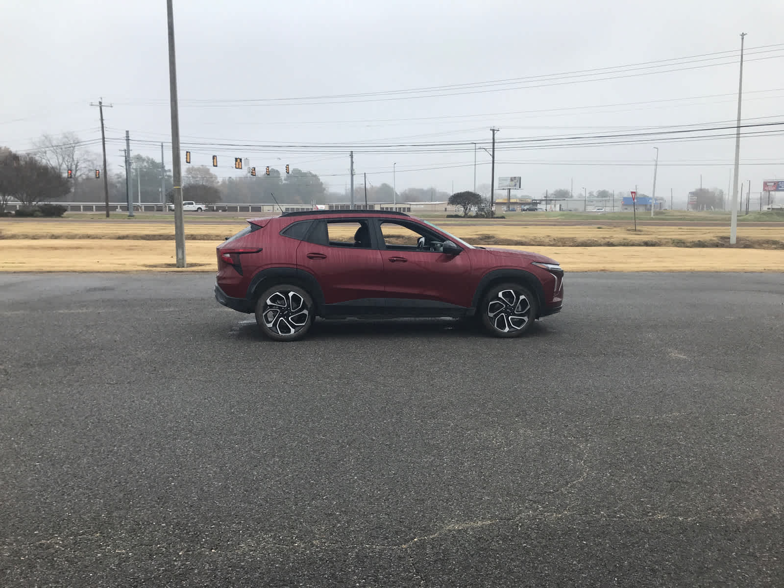 2025 Chevrolet Trax photo 3