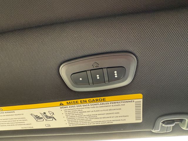 2026 Chrysler Pacifica photo 30