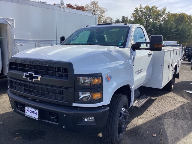 2024 Chevrolet Silverado 5500HD Work Truck photo 4