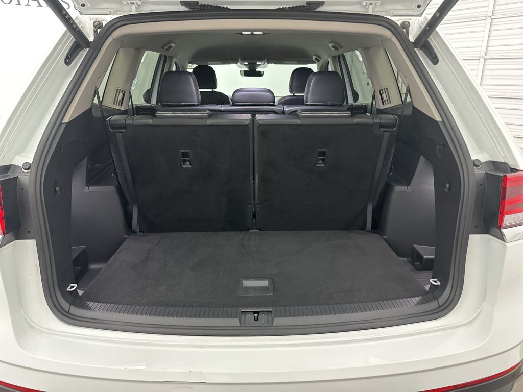 2024 Volkswagen Atlas SE Technology photo 23