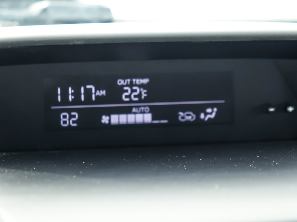 2022 SUBARU CROSSTREK - Image 13