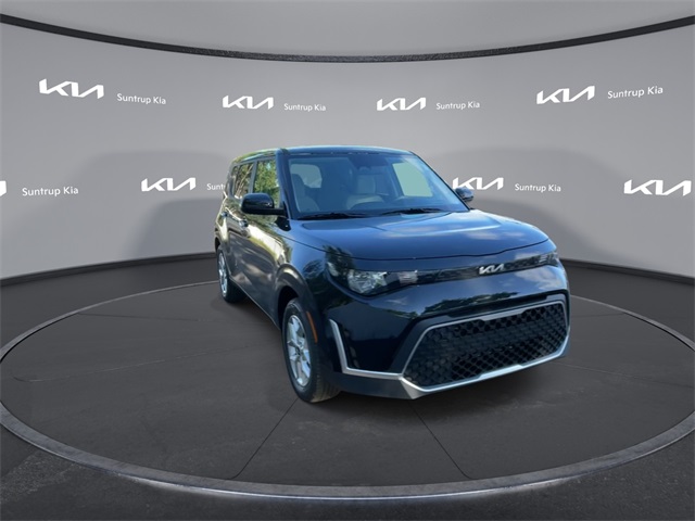 2025 Kia Soul LX photo 3