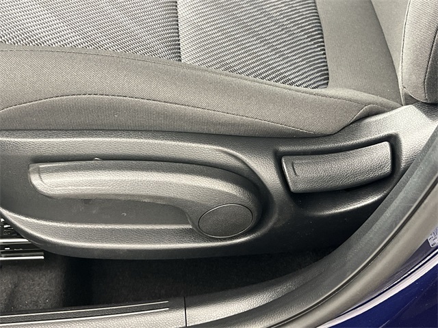 2026 Kia Seltos LX photo 4