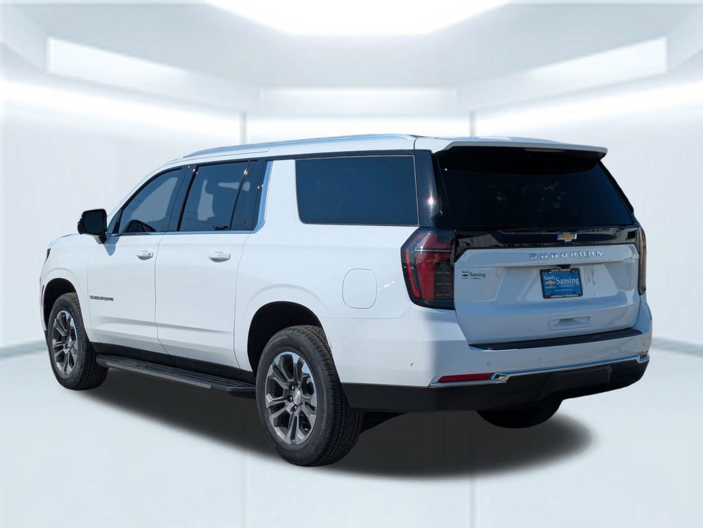 2025 Chevrolet Suburban LS photo 3