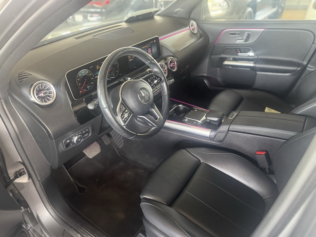 2021 Mercedes Benz GLA 250 4MATIC photo 3