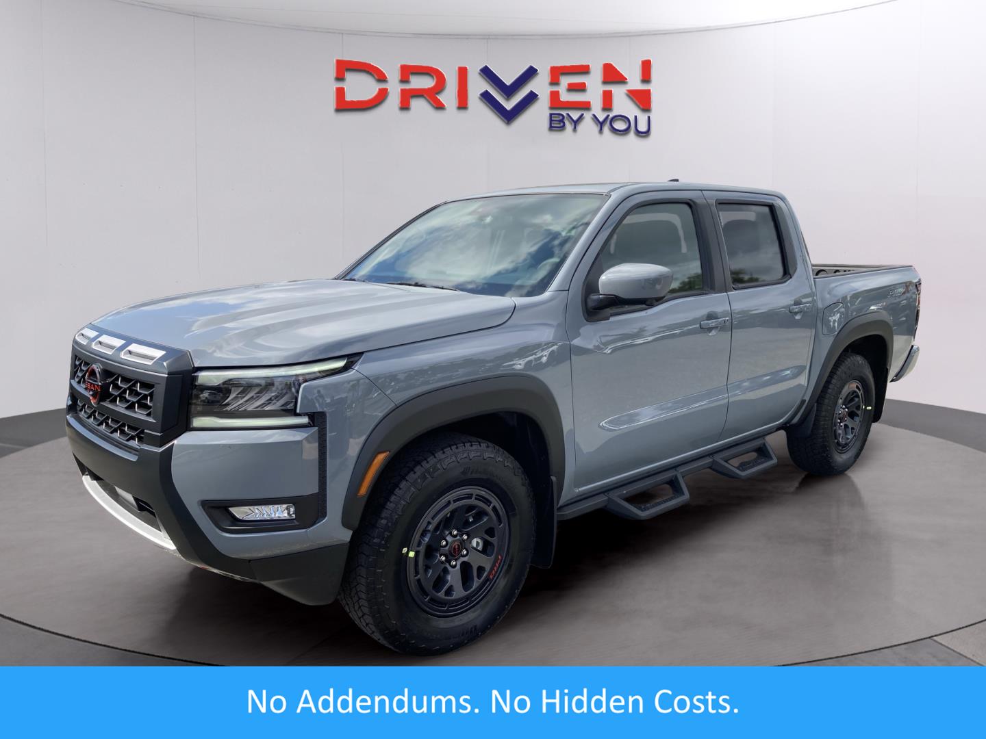 2026 Nissan Frontier PRO-X's photo