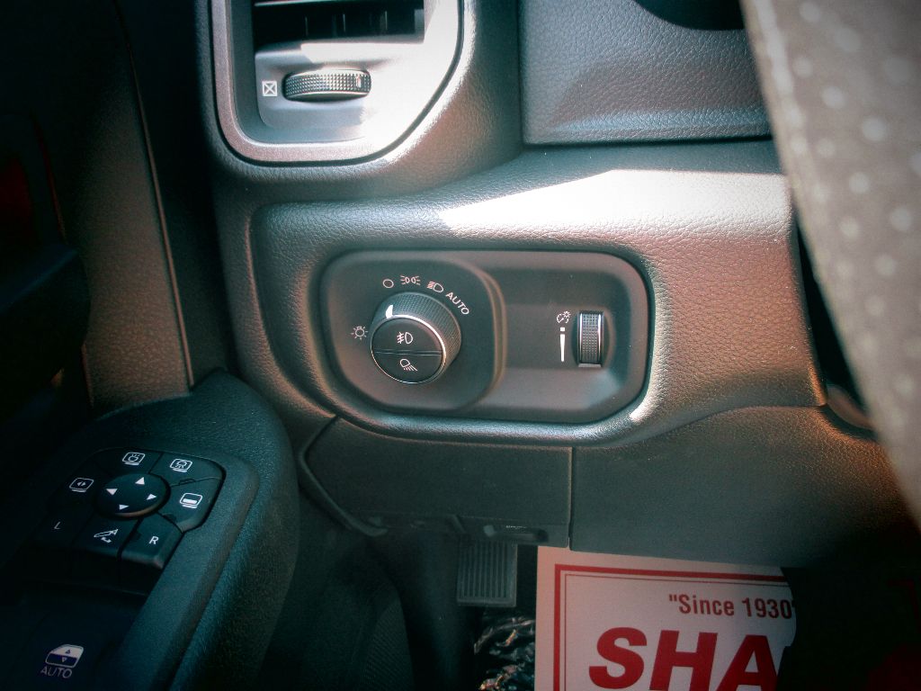 2026 Ram 2500 Tradesman photo 13