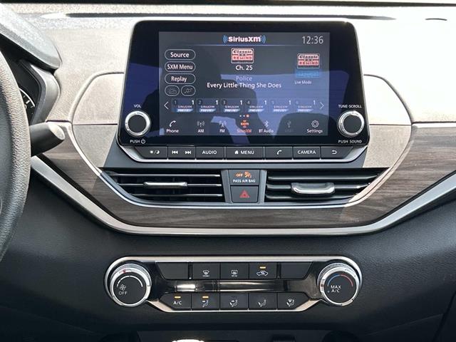 2023 Nissan Altima 2.5 SV photo 15