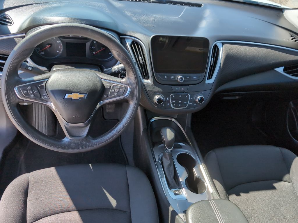 2023 Chevrolet Malibu 1LT photo 12