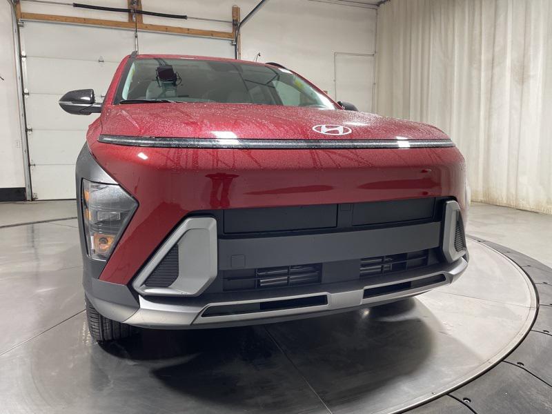 2026 Hyundai Kona SEL photo 2