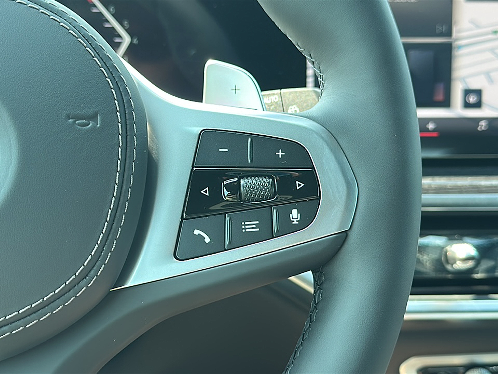 2026 Bmw X5 sDrive40i photo 3
