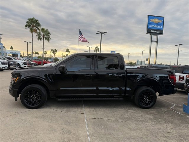 2024 Ford F-150 XLT photo 3