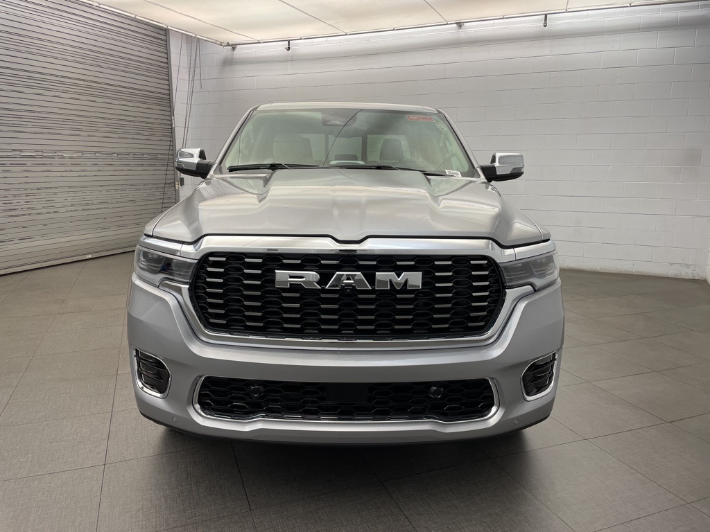2025 Ram 1500 photo 8