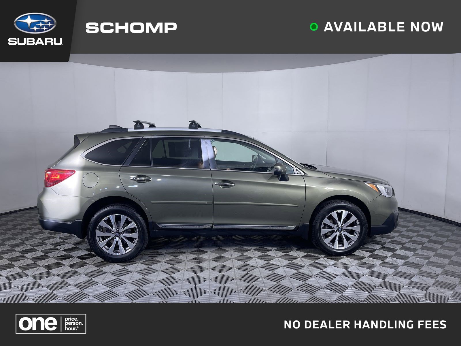 2017 Subaru Outback Touring's photo