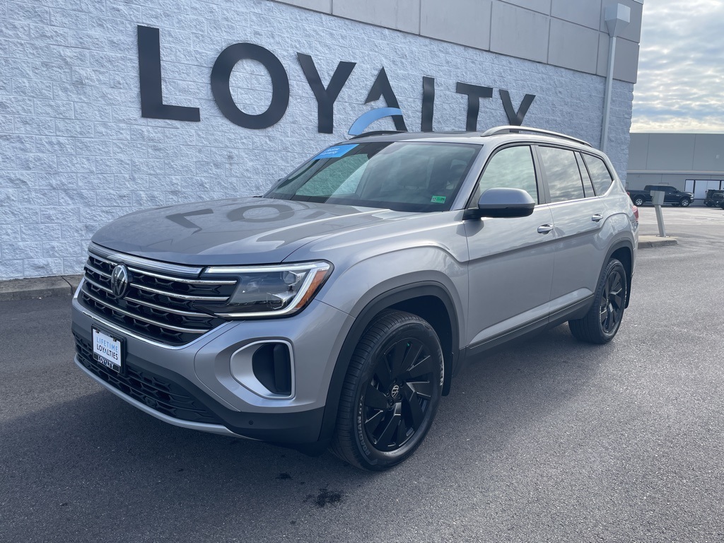 2026 Volkswagen Atlas SE w/Tech's photo