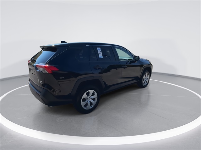 2024 Toyota RAV4 LE photo 3