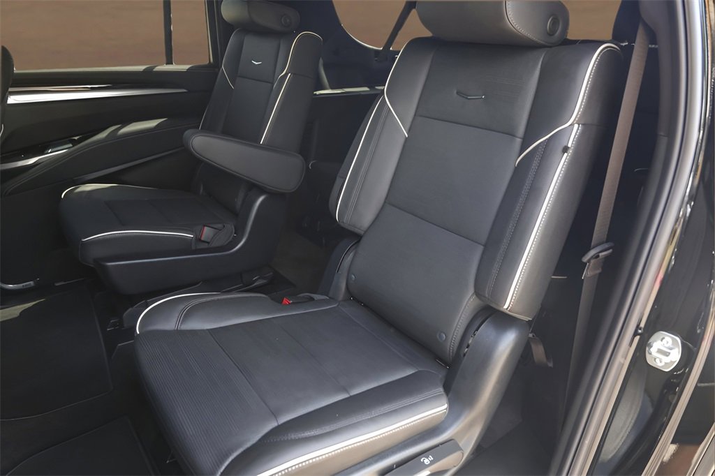 2025 Cadillac Escalade ESV Premium Luxury photo 21