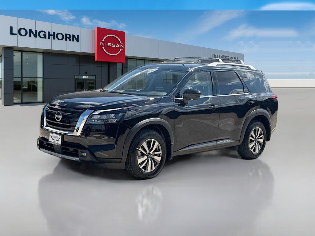 2025 Nissan Pathfinder SL photo 2