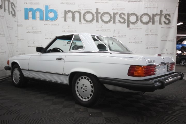 1989 Mercedes Benz 560 photo 3
