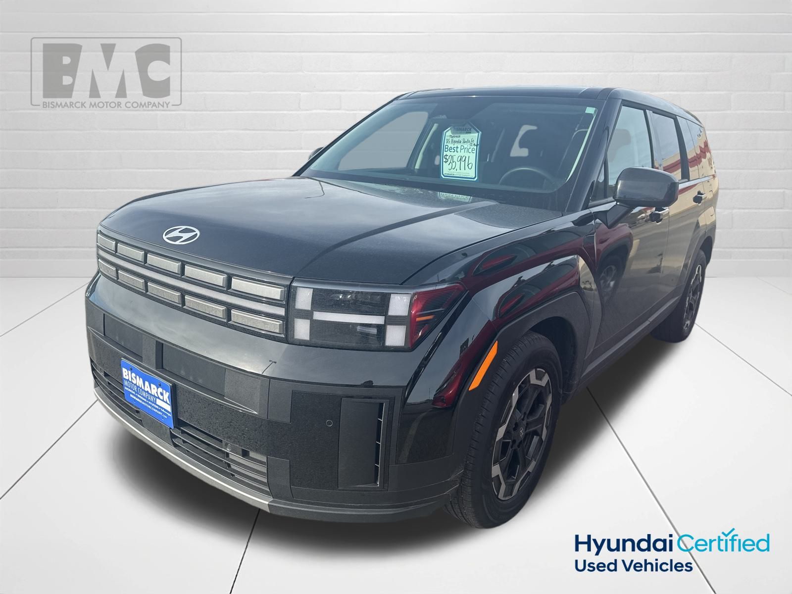 2025 Hyundai Santa Fe SE's photo