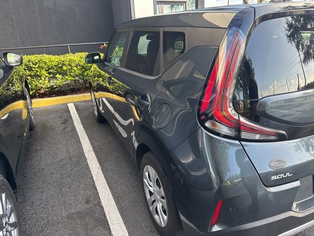 2023 Kia Soul LX photo 4