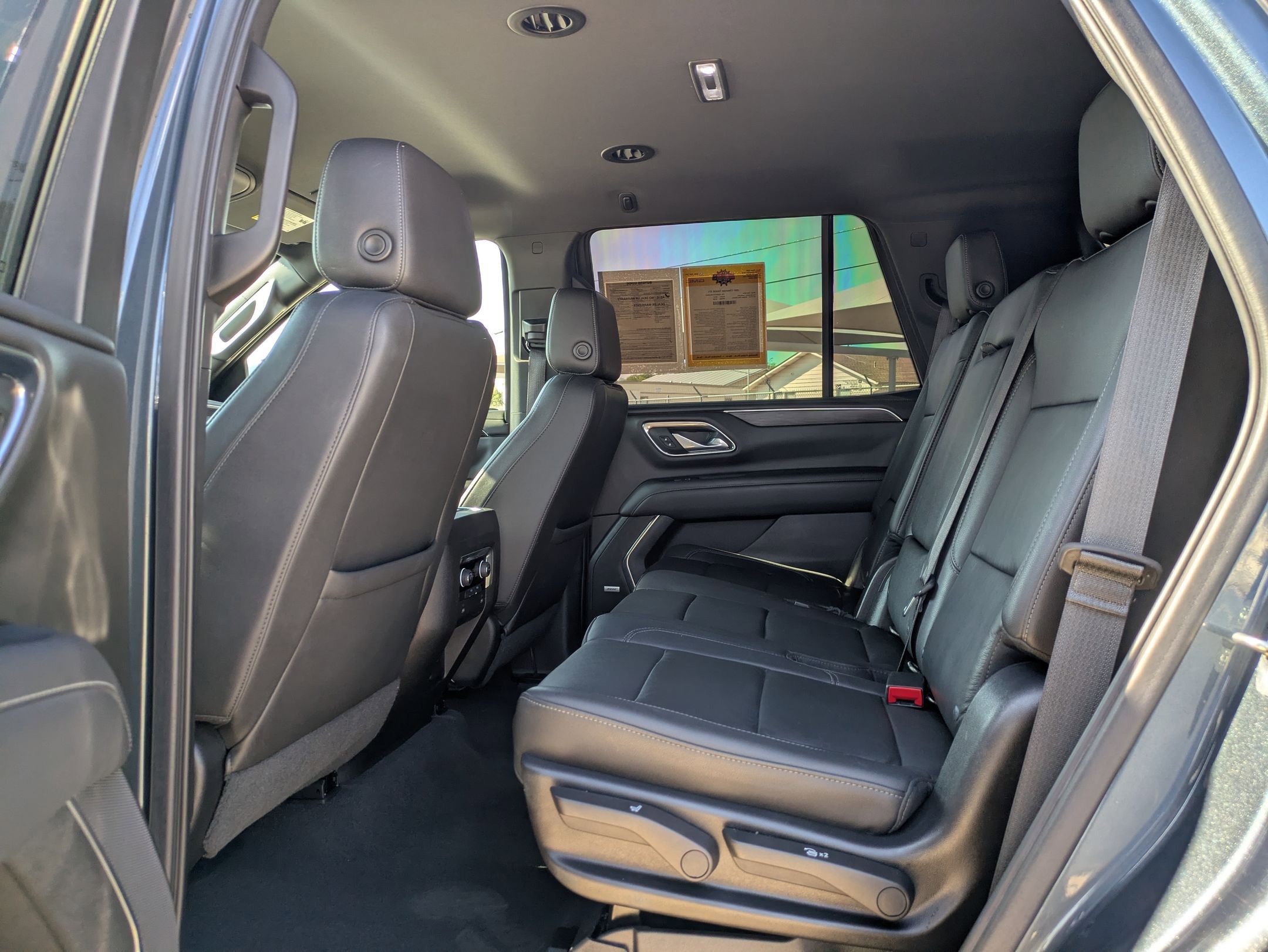 2021 Chevrolet Tahoe Z71 photo 14