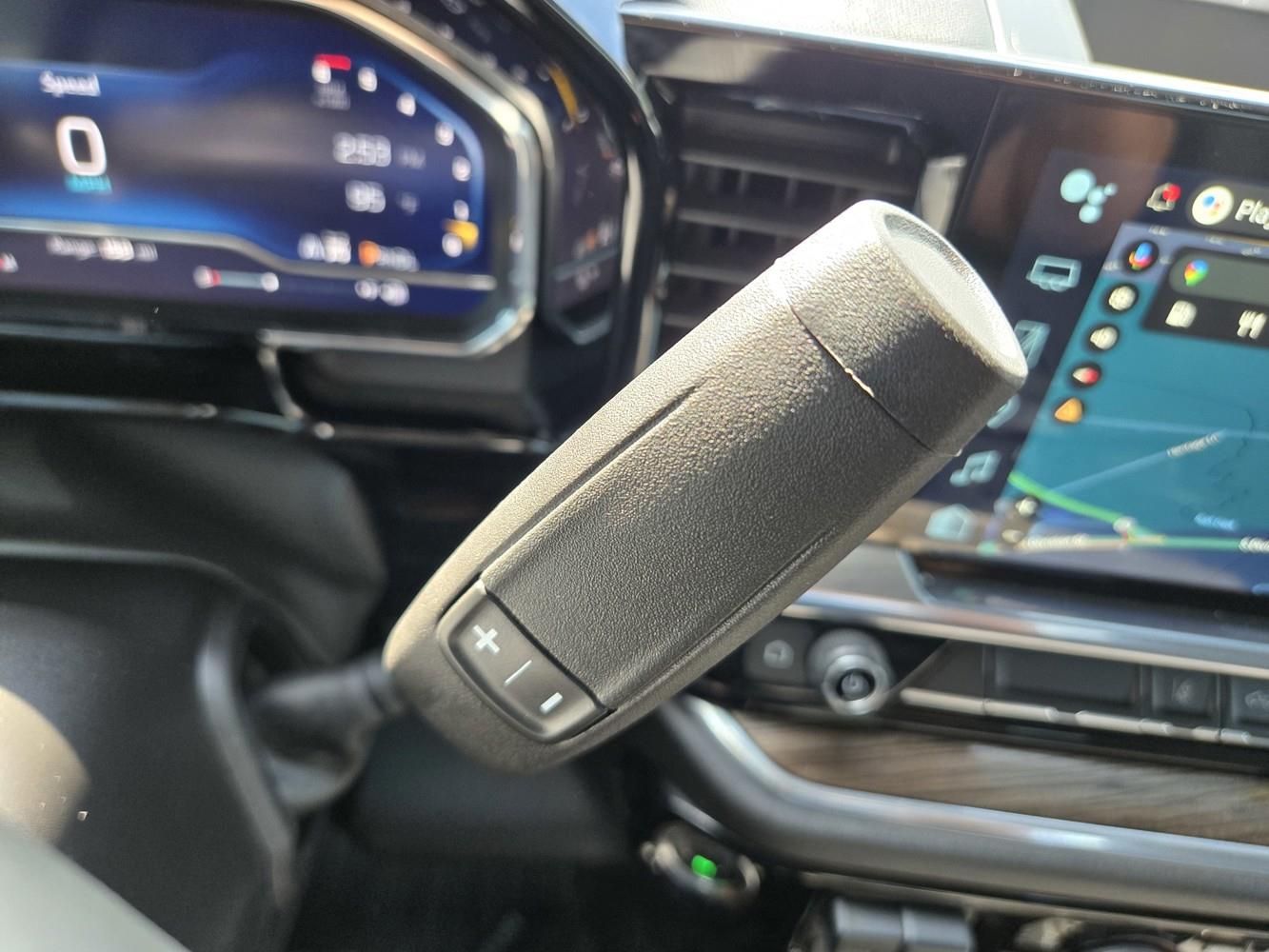 2025 Chevrolet Silverado 2500HD LT photo 16