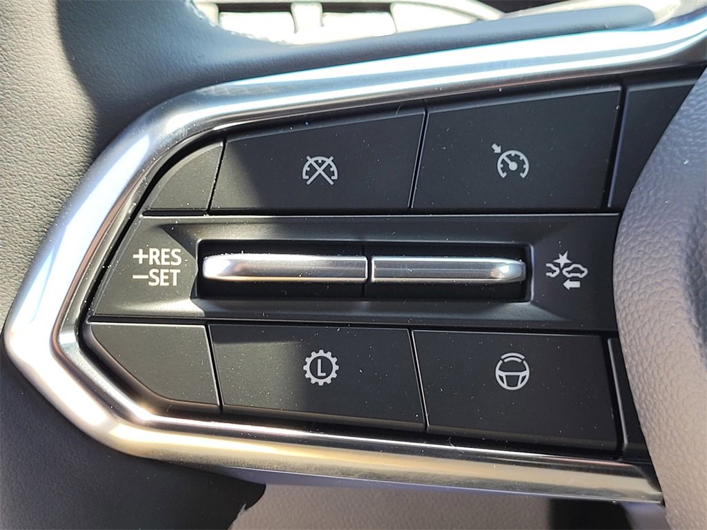 2026 Chevrolet Traverse photo 17
