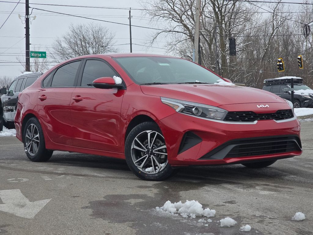 2023 Kia Forte LXS's photo