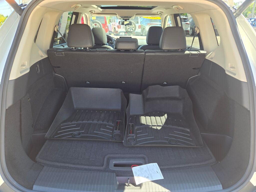 2021 Nissan Rogue SV photo 11