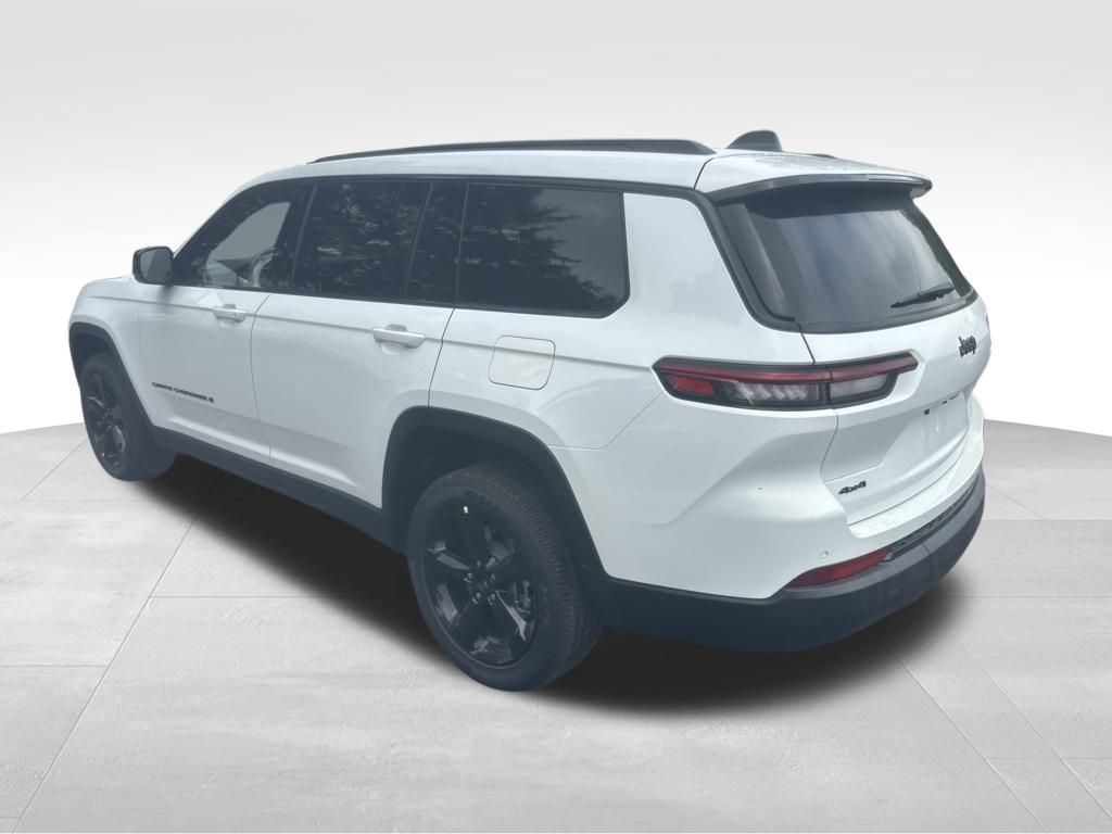 2025 Jeep Grand Cherokee Altitude X photo 11