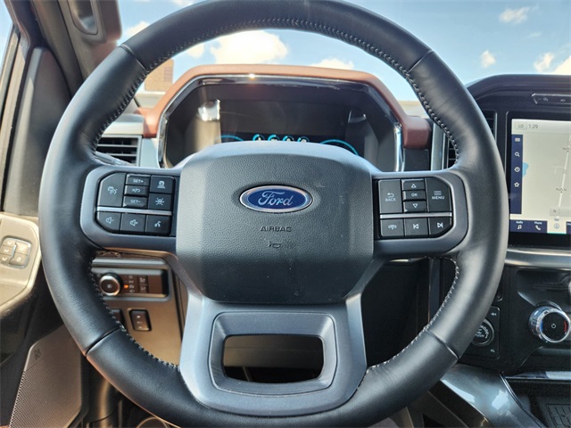 2023 Ford F-150 Lariat photo 14