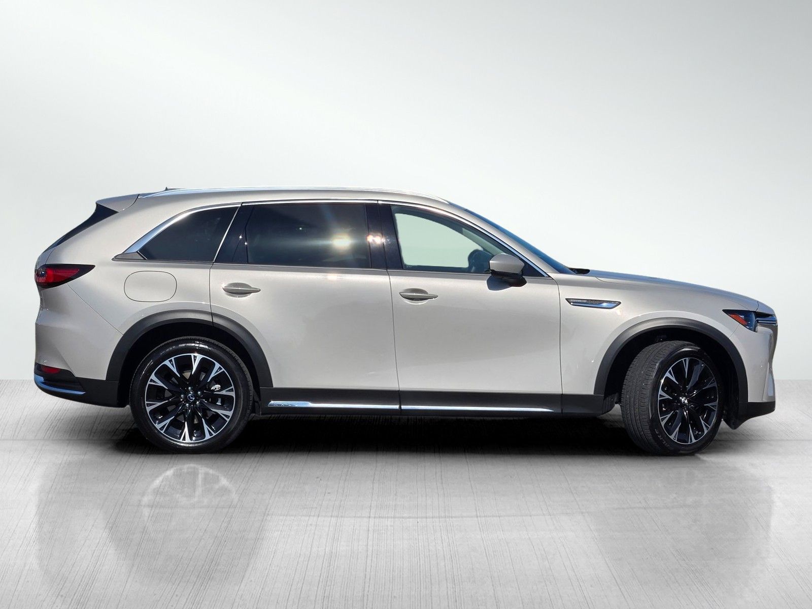 2025 Mazda CX-90 Premium Plus photo 3