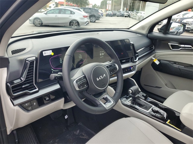 2025 Kia Sportage EX photo 3