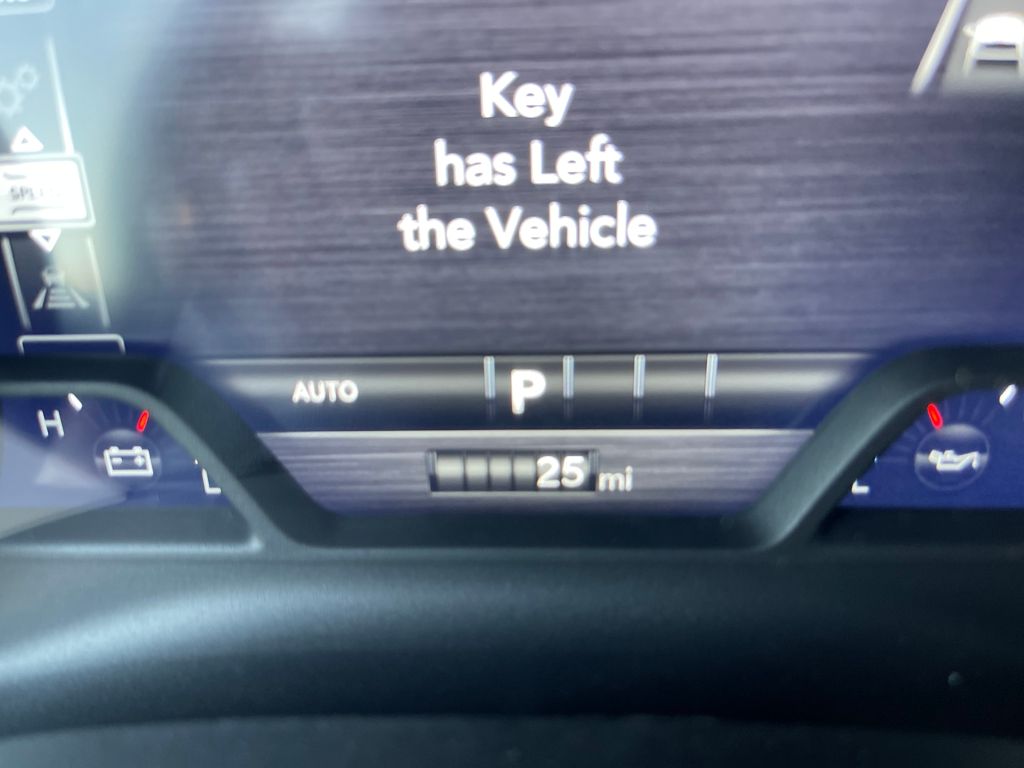 2025 Ram 1500 Big Horn Lone Star photo 3