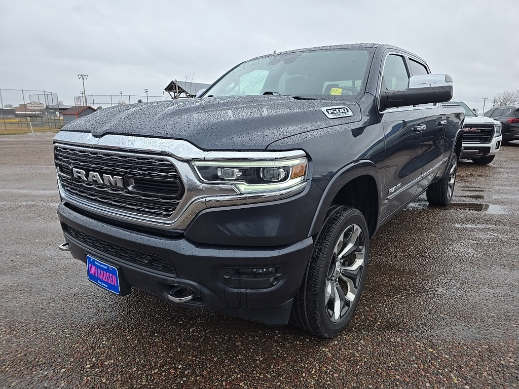 2019 Ram 1500 Limited photo 3