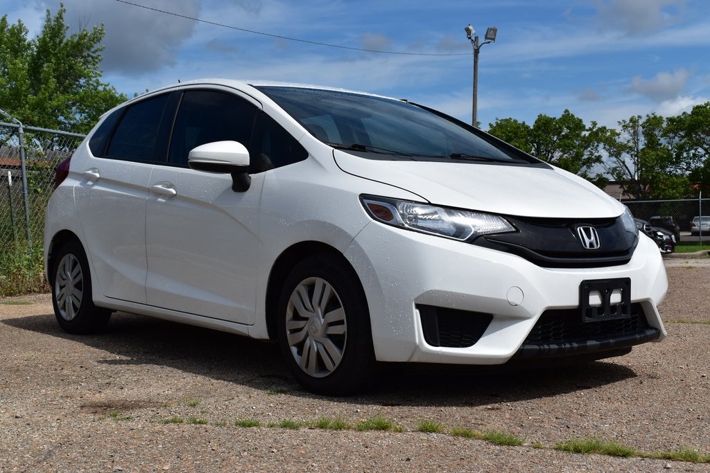 2017 Honda Fit LX photo 3