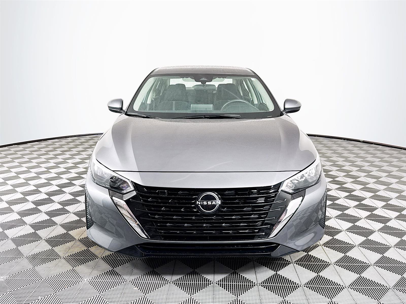 2025 Nissan Sentra SV photo 2
