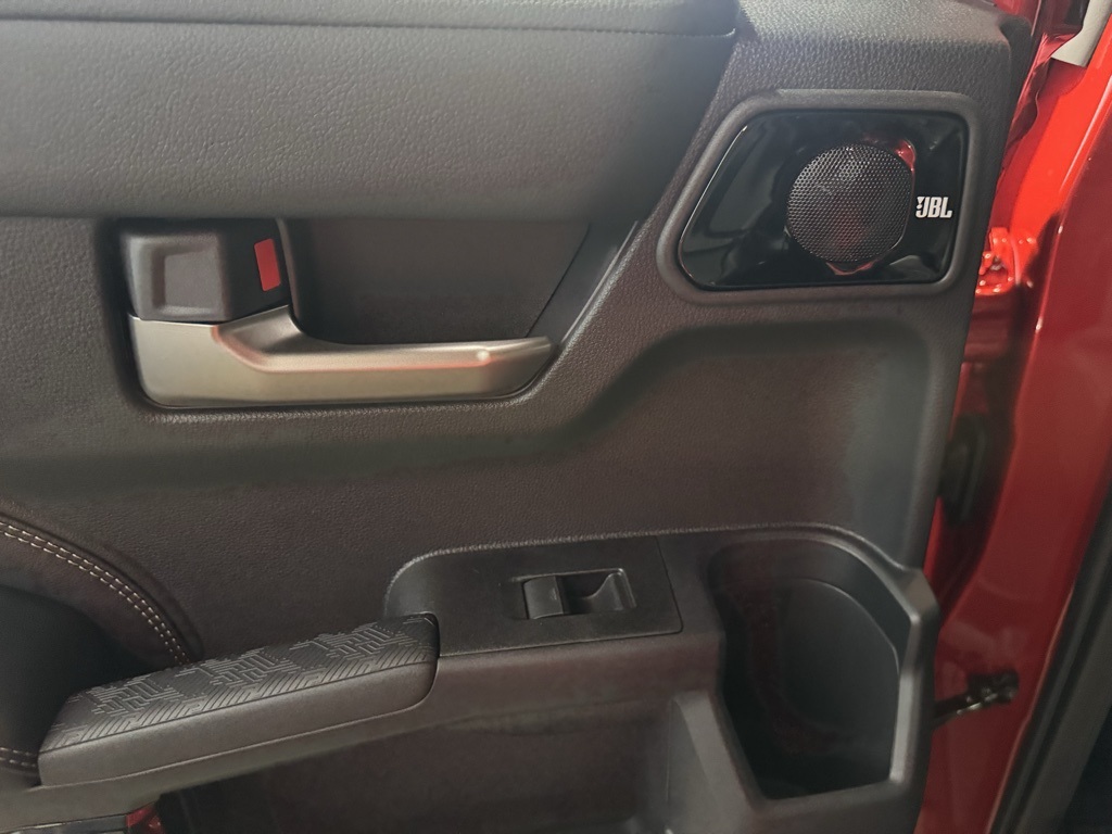 2025 Toyota 4Runner photo 27