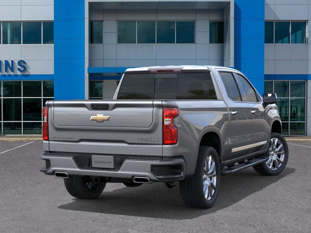 2026 Chevrolet Silverado 1500 High Country photo 3