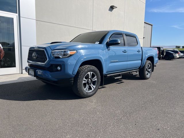 2019 Toyota Tacoma SR photo 3