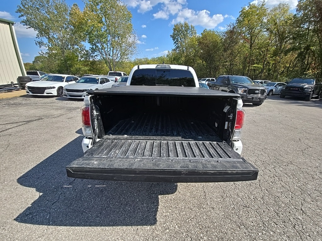 2021 Toyota Tacoma TRD Off-Road photo 18